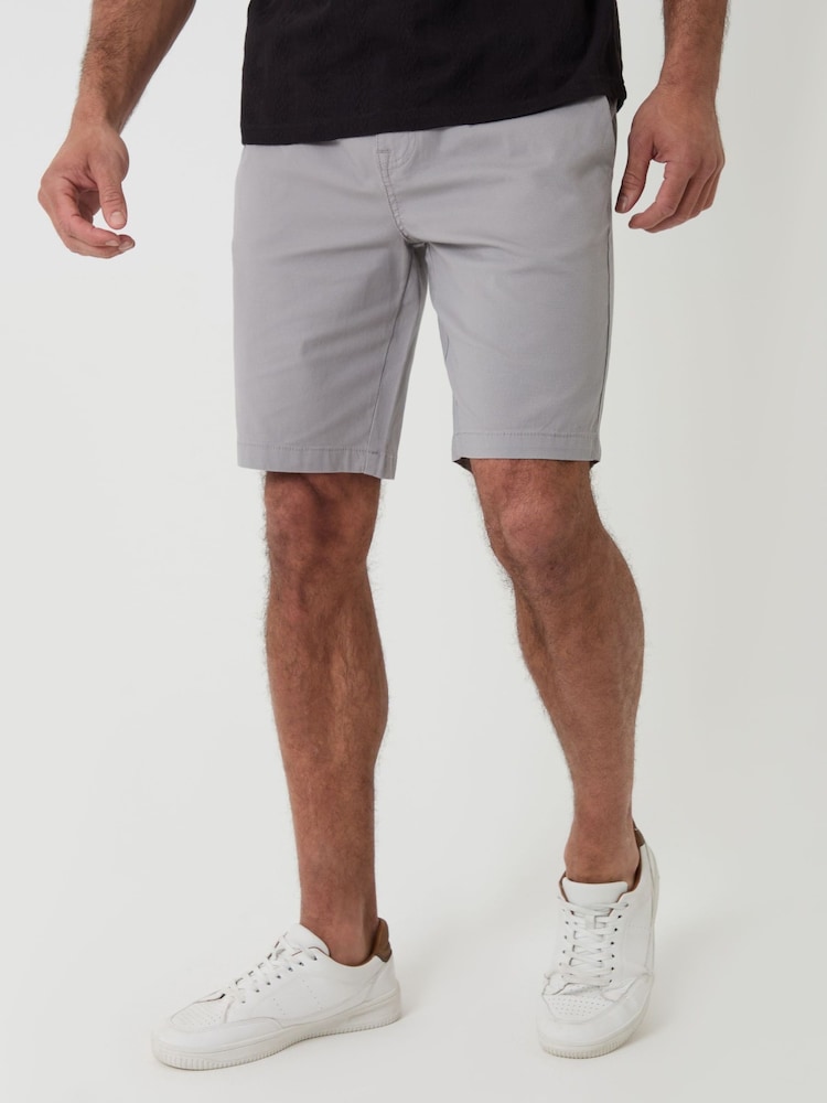 Threadbare White Elasticated Waist Stretch Chino Shorts - Image 2 of 4 Threadbare White Elasticated Waist Stretch Chino Shorts - Image 2 of 4