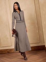 Neutral - Love & Roses Contrast Ponte Midi Dress - Larawan 3 ng 4