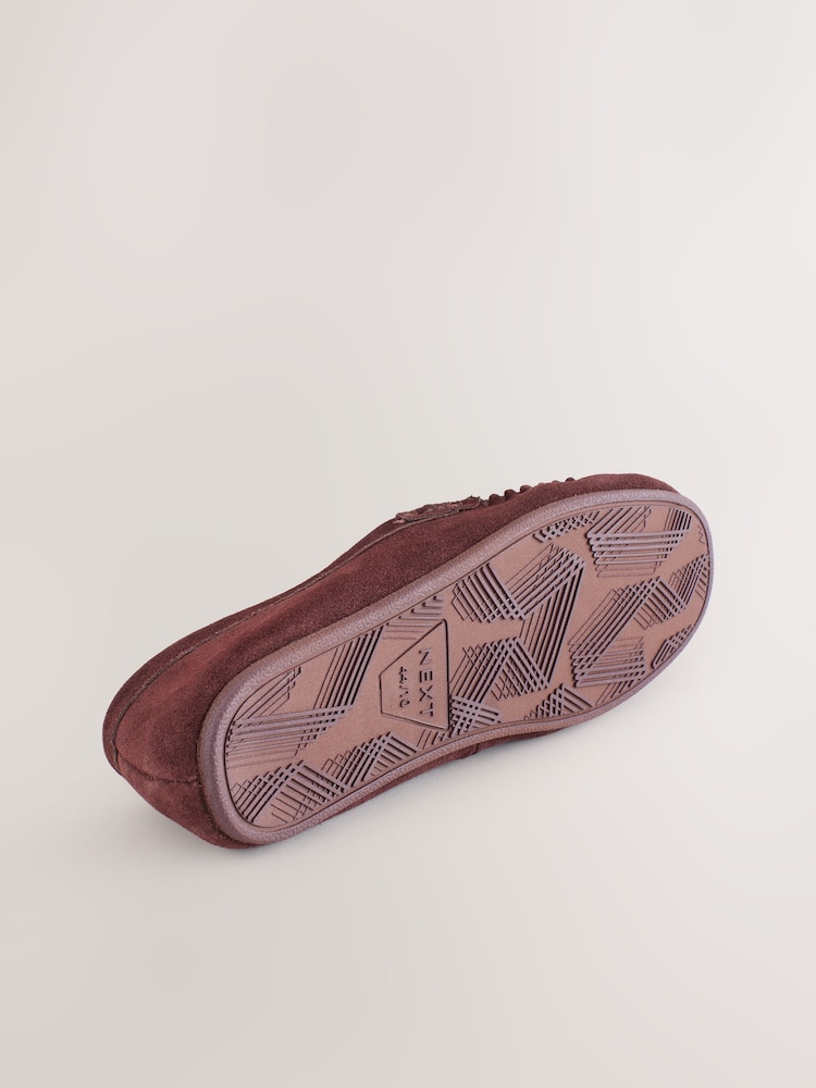 Burgundy Red Suede Tassle Moccasin Slippers - Image 6 of 6 Burgundy Red Suede Tassle Moccasin Slippers - Image 6 of 6