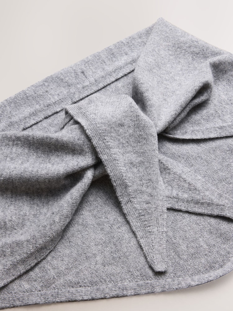 Grey N.Premium Cashmere Wool Triangle Scarf - Image 2 of 3