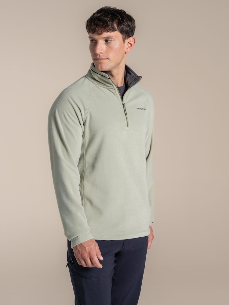 Craghoppers בצבע ירוק פליז עם חצי רוכסן, דגם Corey - תמונה 1 מתוך 5 Craghoppers בצבע ירוק פליז עם חצי רוכסן, דגם Corey - תמונה 1 מתוך 5