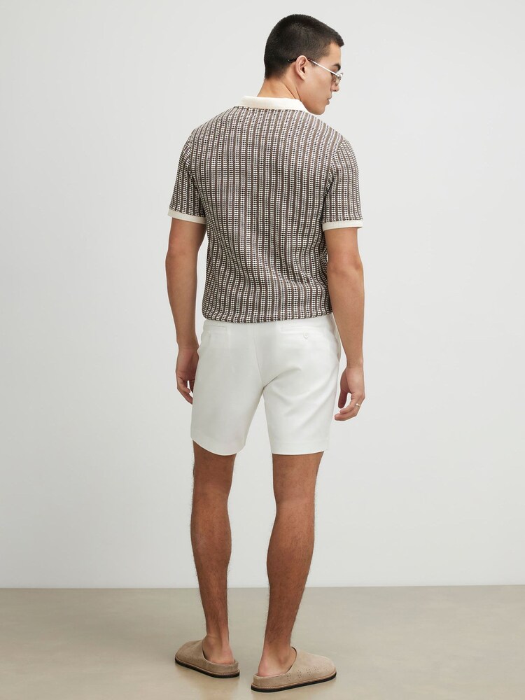 River Island Cream Slim Fit Belted Chino Shorts - Image 4 of 4