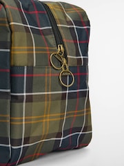 حقيبة يد كبيرة Torridon من Barbour® - صورة 3 من 10
