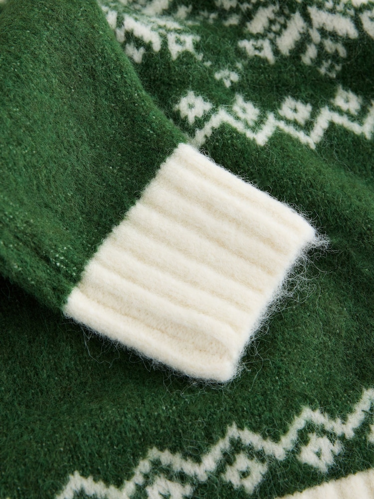 Green/White Fairisle Relaxed Long Sleeve Crew Neck Jumper with Wool - Image 7 of 7