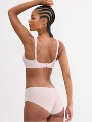 Triumph Cream Essential Minimizer Wired Bra - Image 2 of 5
