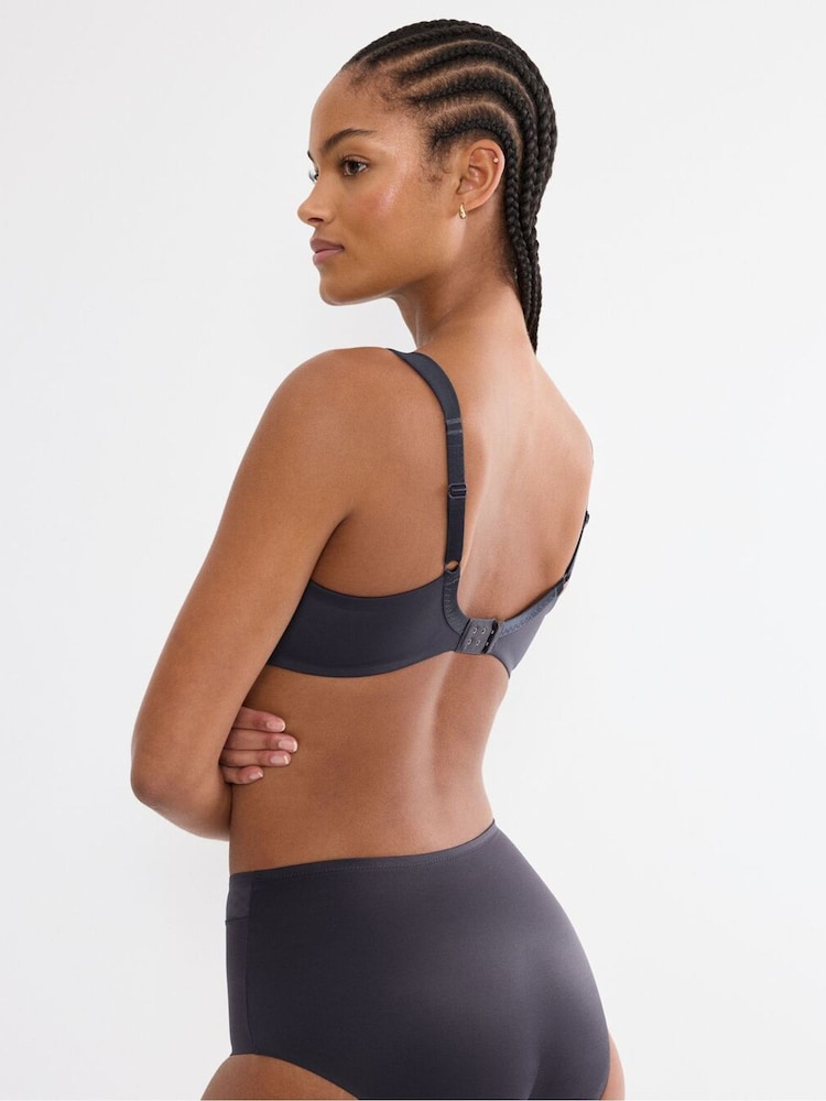 Triumph Grey True Shape Sensation Minimizer Bra - Image 2 of 5