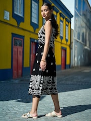 Yumi Black Embroidered Midi Skirt - Image 3 of 5
