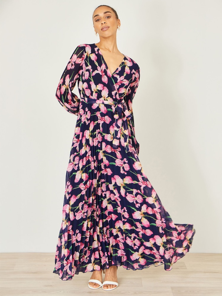أزرق - Yumi Orchid Floral Pleated Wrap Maxi Dress - صورة 2 من 5 أزرق - Yumi Orchid Floral Pleated Wrap Maxi Dress - صورة 2 من 5