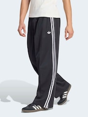 adidas Originals Oversized Joggers - Imagem 1 de 6