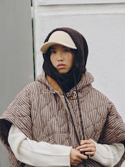 Ecru/White Knitted Cap - Image 2 of 7