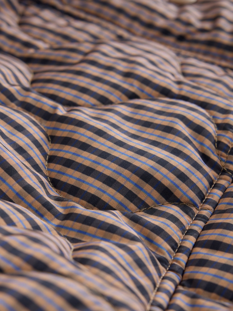 Brown Check Print - 오버사이즈 퀼팅 후드 질레 - 9의 이미지 9