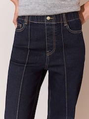 Lipsy Rinse Wash Pull On Mid Rise Jeans - Image 4 of 6