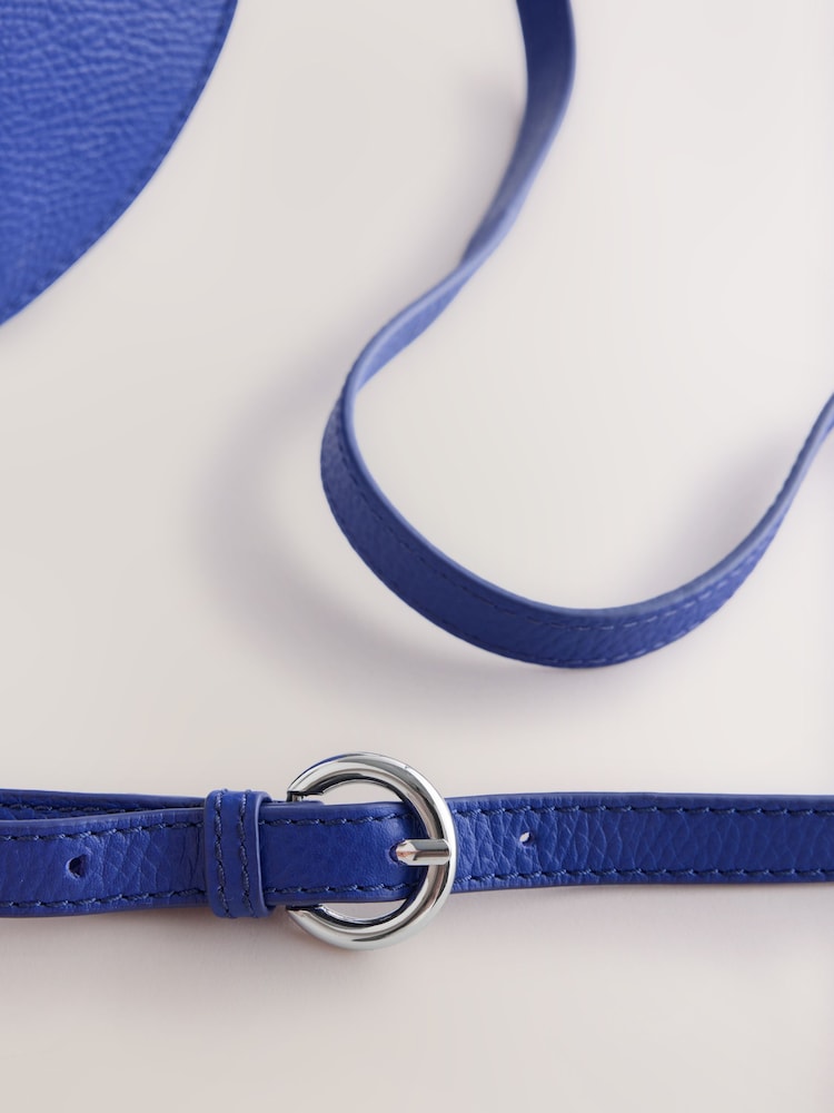 Asul - Leather Saddle Cross-Body Bag - Larawan 10 ng 10 Asul - Leather Saddle Cross-Body Bag - Larawan 10 ng 10