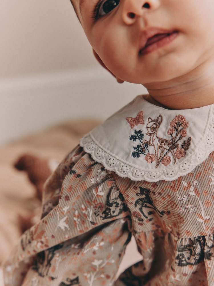 Mink Brown Bambi Cord - Baby Romper And Tights 2 Piece Set (0mths-2yrs) - Imagen 2 de 3 Mink Brown Bambi Cord - Baby Romper And Tights 2 Piece Set (0mths-2yrs) - Imagen 2 de 3