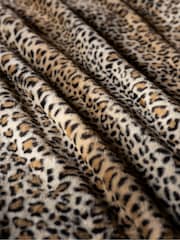 Rockett St George Heated Leopard Love Faux Fur Throw - Image 3 of 9