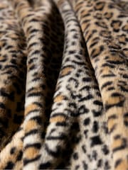 Rockett St George Heated Leopard Love Faux Fur Throw - Image 5 of 9