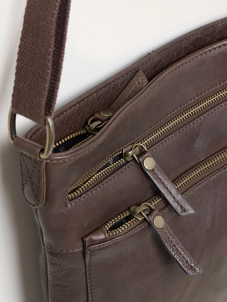 Bolsa transversal de couro FatFace Allie - Imagem 2 de 3