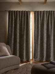 Plush Chenille Blackout/Thermal Hidden Tab Top Curtains - صورة 3 من 5