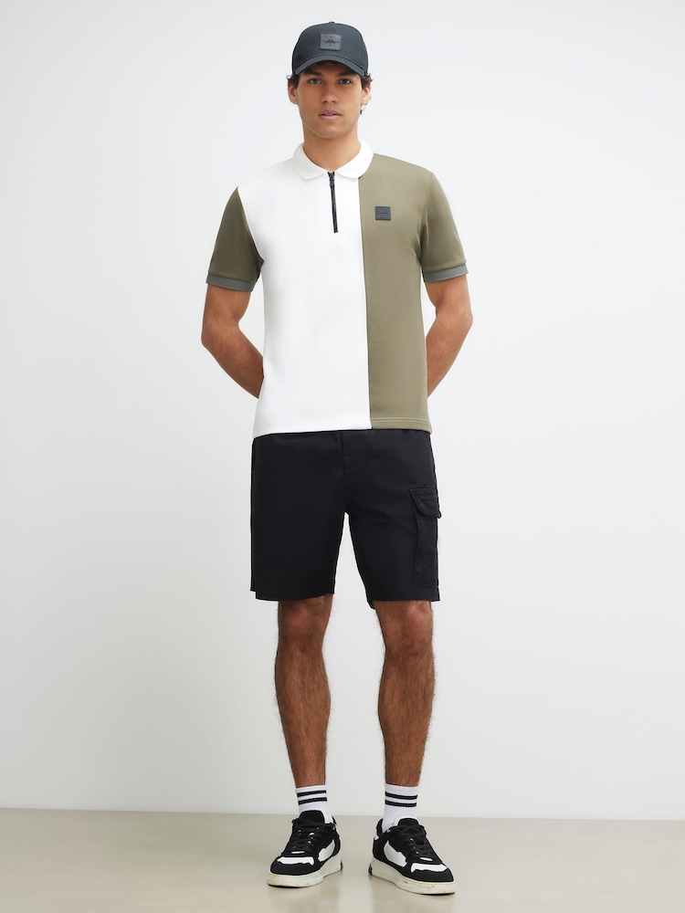 River Island Black Regular Fit Cargo Shorts - Image 2 of 4
