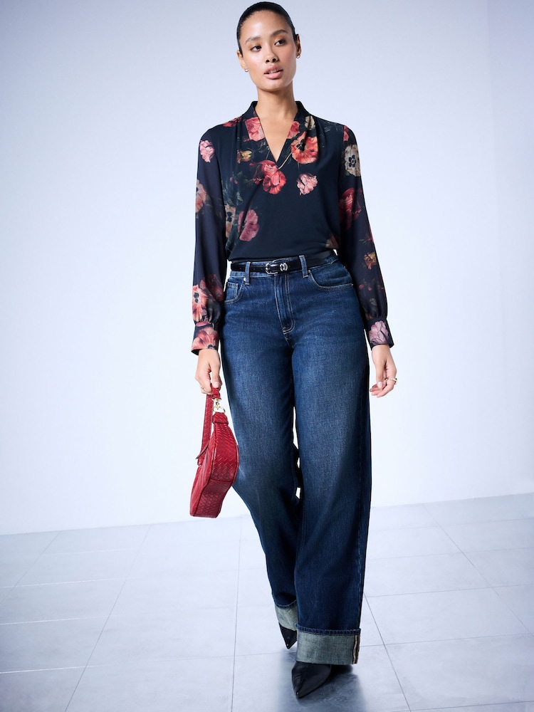 Black/Red Floral Print Long Sleeve V-Neck Cuff Top - Image 2 of 5 Black/Red Floral Print Long Sleeve V-Neck Cuff Top - Image 2 of 5