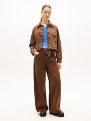 Tommy Jeans Oversize-Truckerjacke aus gewaschenem Canvas - Bild 2 von 5