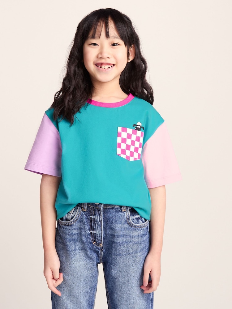 Tog 24 Green Ladoum Kids Shaun the Sheep T-Shirt - Image 1 of 6