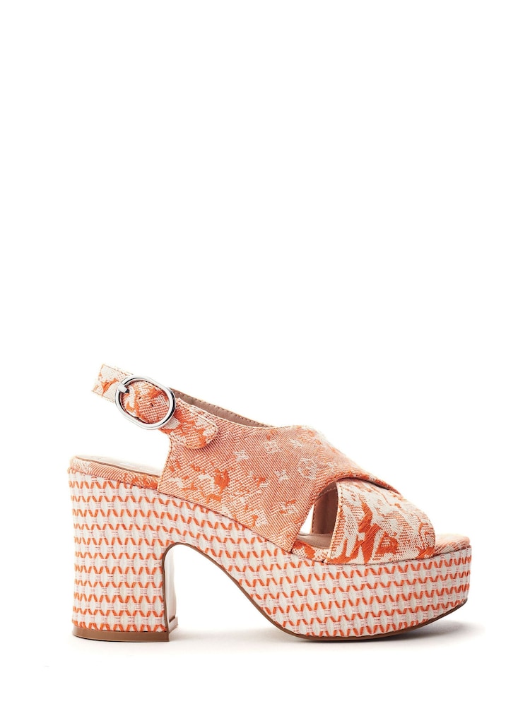 برتقالي - صندل برّاق مرتفع من الأمام بتصميم غير متماثل Nakara من Moda in Pelle - صورة 1 من 3