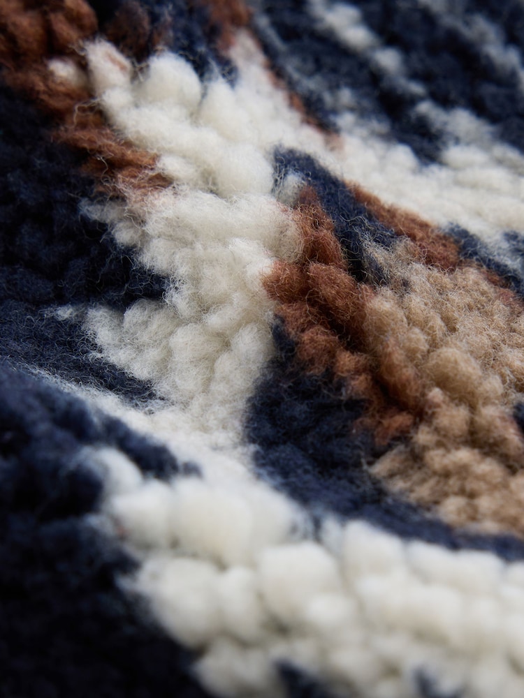 Navy Blue/Brown Geometic Print - Printed Borg Quarter Zip Fleece - Bild 6 von 6