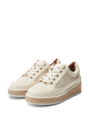 Off White - Moda in Pelle Corie Espadrile Wedge Lace Up Trainers - תמונה 2 מתוך 4