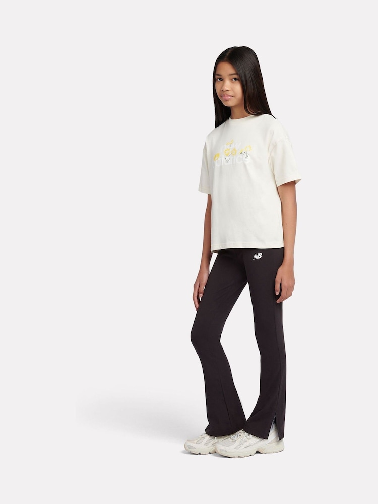 New Balance Natural Flower Graphic T-Shirt & Flare Leggings Set - Image 2 of 11