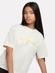 New Balance Natural Flower Graphic T-Shirt & Flare Leggings Set - Image 6 of 11