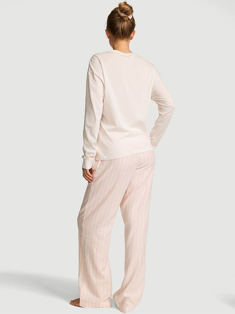 Victoria's Secret White & Pink Iconic Stripe Long Sleeve Flannel Pyjamas  Scrunchie Set - Image 3 of 3