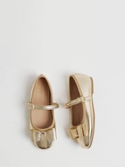 Chaussures Ballerine River Island à nœud métallisé - Image 4 de 5