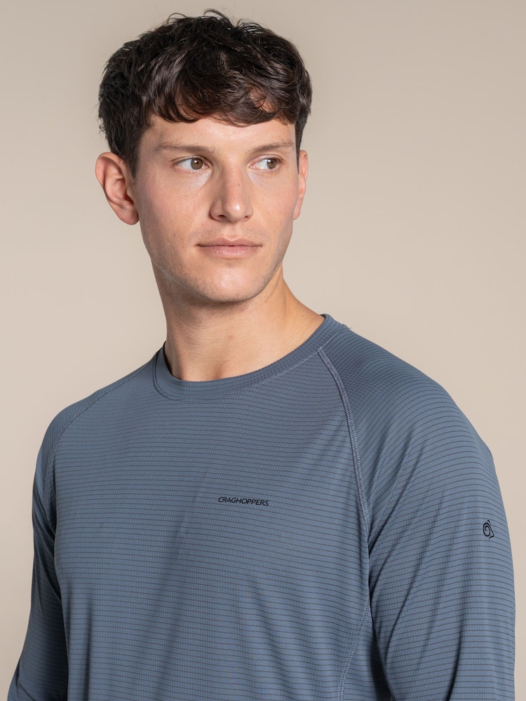 Craghoppers Silver NosiLife SolarShield+ Long Sleeved T-Shirt - Image 4 of 4 Craghoppers Silver NosiLife SolarShield+ Long Sleeved T-Shirt - Image 4 of 4