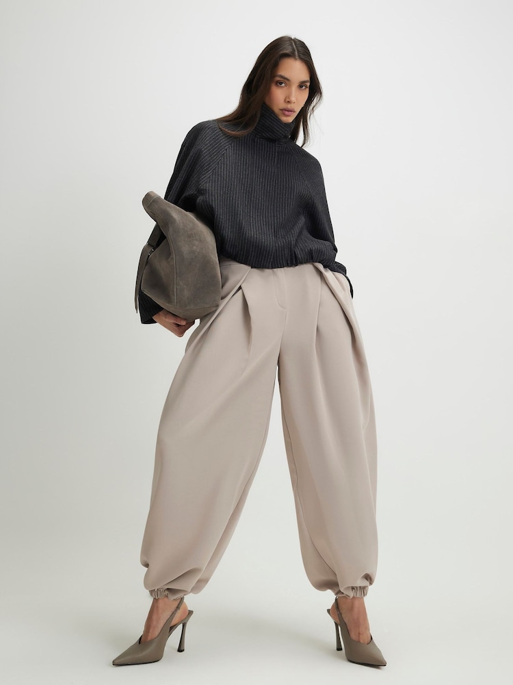 River Island Brown High Waisted Pleated Hareem Trousers - Image 1 of 4