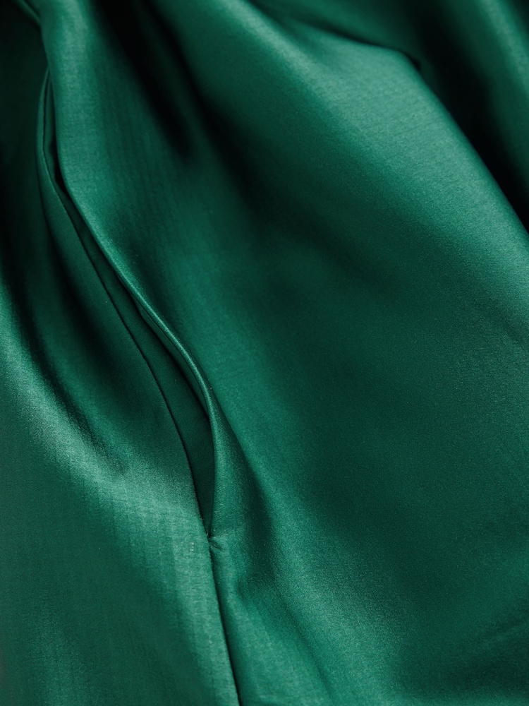 Laura Ashley Green Alderwick Satin Robe - Image 2 of 4
