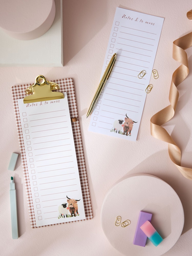 Cream Hamish the Highland Cow List Pad and Pen - Image 1 of 4
