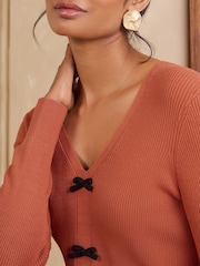 Love & Roses Orange V-Neck Bow Detail Long Sleeve Knitted Top - Image 2 of 4
