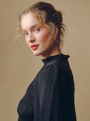 Negro - Laura Ashley Shirred Long Sleeve Blouse - Imagen 5 de 8