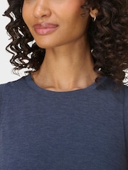 Sweaty Betty גופייה בעיטור כיווצים, דגם Soft Flow Studio - תמונה 6 מתוך 7