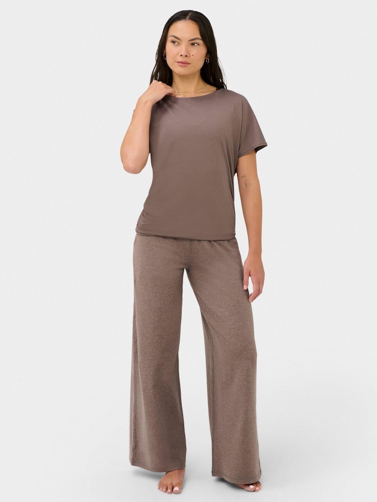 Sweaty Betty Brown Unwind 32" Pleated Wide Leg Trousers - Image 1 of 7 Sweaty Betty Brown Unwind 32" Pleated Wide Leg Trousers - Image 1 of 7