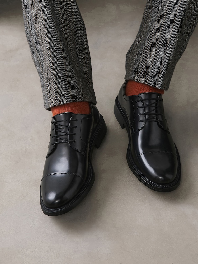Black Toecap Leather Shoes - Image 1 of 2 Black Toecap Leather Shoes - Image 1 of 2