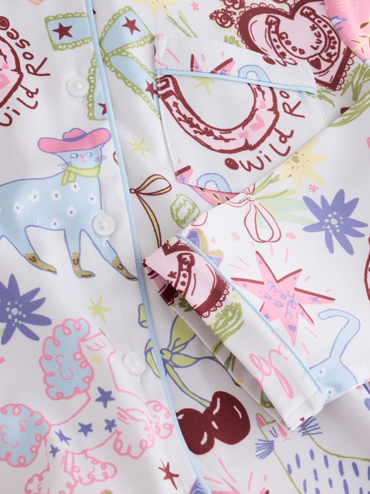 White/Pink Printed - Satengpysjamas med knapper (3-16år) - Bilde 4 av 4 White/Pink Printed - Satengpysjamas med knapper (3-16år) - Bilde 4 av 4