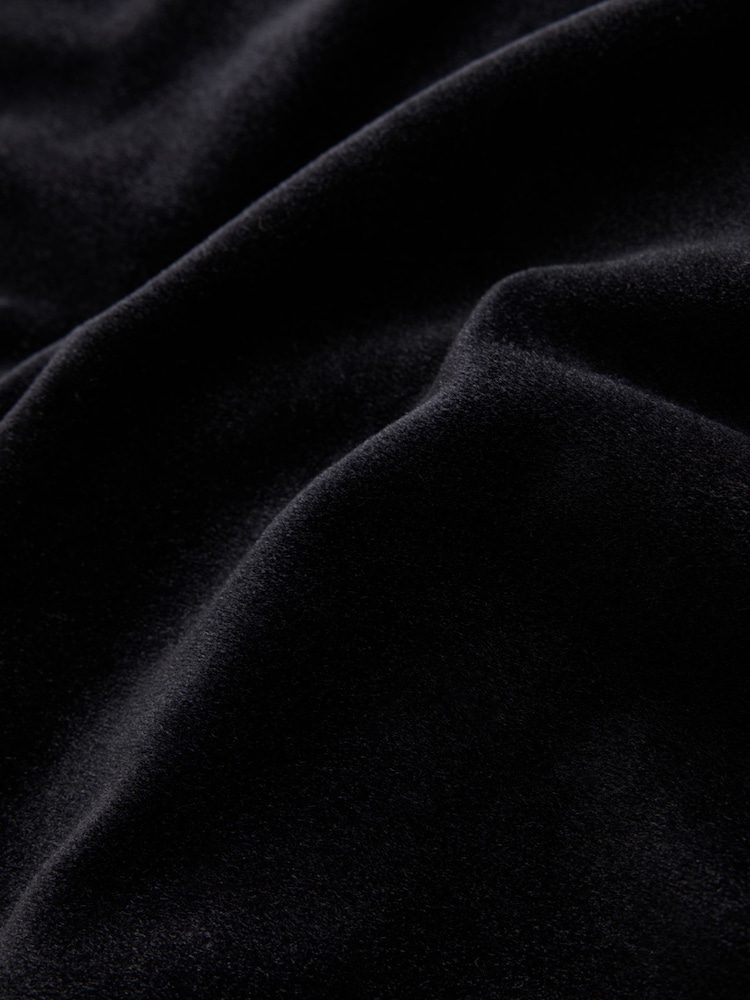 Black Sleeveless Barrel Leg Velvet Jumpsuit - Image 8 of 8 Black Sleeveless Barrel Leg Velvet Jumpsuit - Image 8 of 8