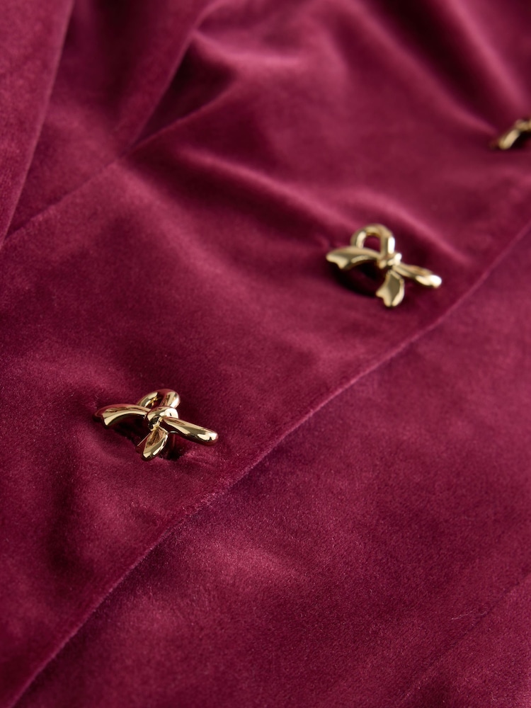 Burgundy Red Long Sleeve Velvet Cinched Waist Mini Dress - Image 8 of 8 Burgundy Red Long Sleeve Velvet Cinched Waist Mini Dress - Image 8 of 8
