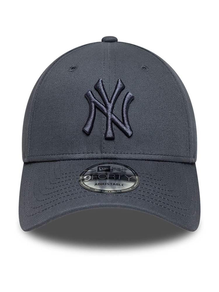 New Era Black League Essential 9Forty New York Yankees Cap - Image 2 of 5