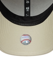 New Era Natural Faux Deer Print Infill 9Forty New York Yankees Cap - Image 5 of 5