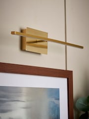 BHS Satin Brass USB-C Rechargeable Picture Light - Image 2 of 7