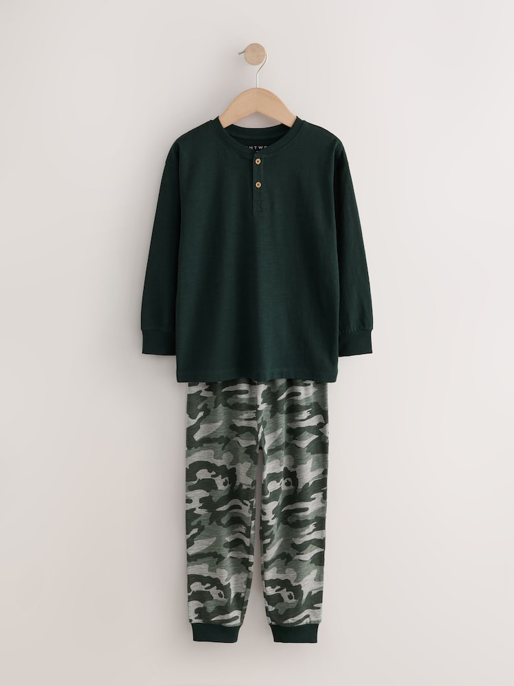 Green/Grey/Blue Camo Long Sleeve Pyjamas 3 Pack (3-16yrs) - Image 2 of 7 Green/Grey/Blue Camo Long Sleeve Pyjamas 3 Pack (3-16yrs) - Image 2 of 7