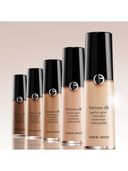 Armani Beauty Luminous Silk Lightweight Liquid Concealer - Image 7 of 8
